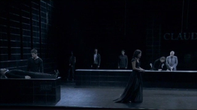 Vidéo "Hamlet", m.e.s. David Bobée, extraits (2012)